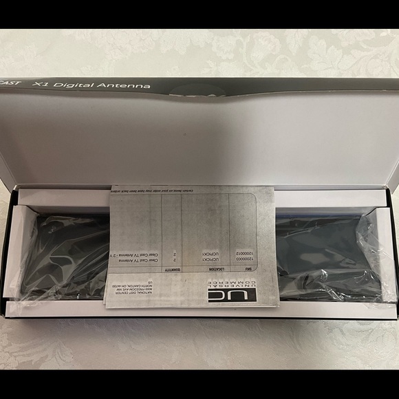 Clear Cast Portable Audio & Video Clear Cast X Digital Antenna